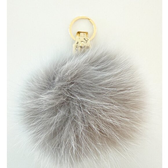 Cheval Blanc Hotel in Paris Pom Pom Accessory for Handbags - Picture 3 of 5